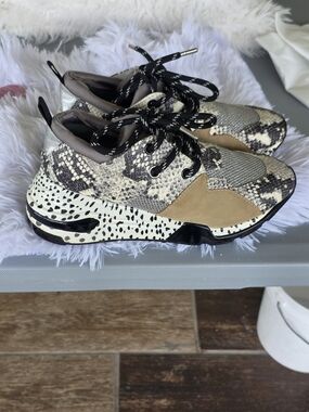 Steve Madden Women's Snake Print Mixed-Media Chunky Sneakers - Black, White, Tan